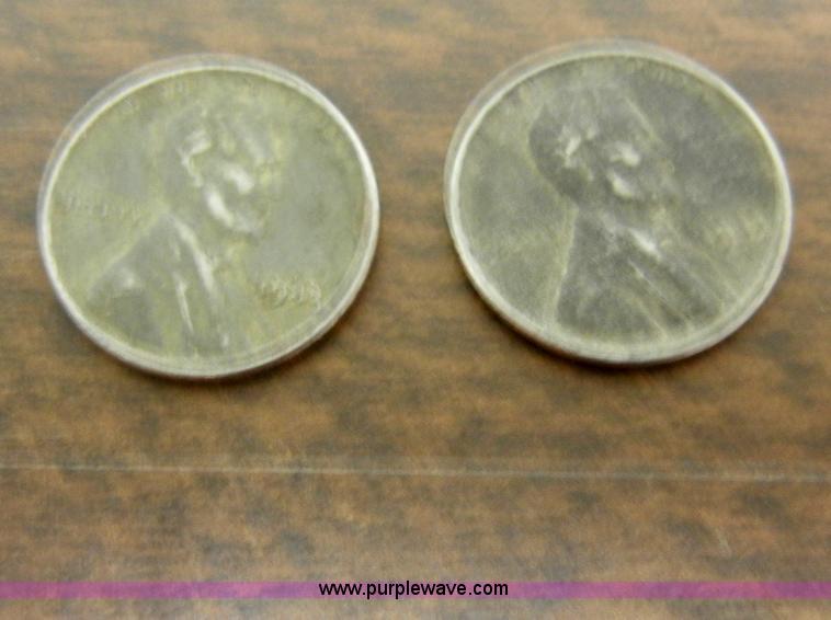 image for item J9355 (15) assorted pennies