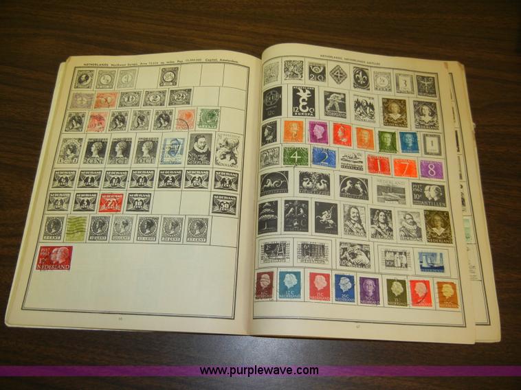 image for item J9358 1966 to 1967 fully illustrated universal stamp album