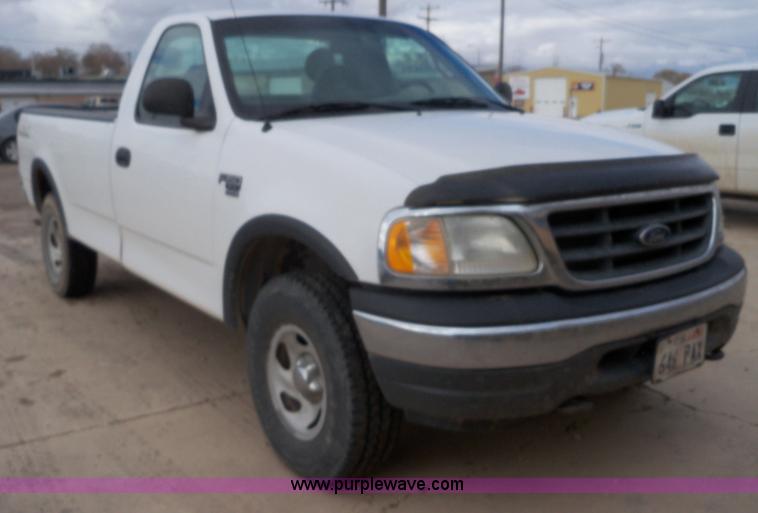 image for item A1803 2001 Ford F150 pickup truck