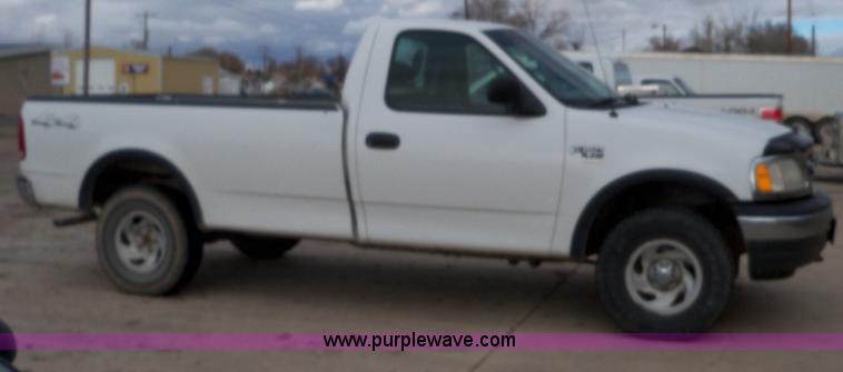 image for item A1803 2001 Ford F150 pickup truck