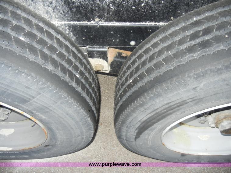 image for item A3438 2009 Kaufman Mini 5 43' five car hauler