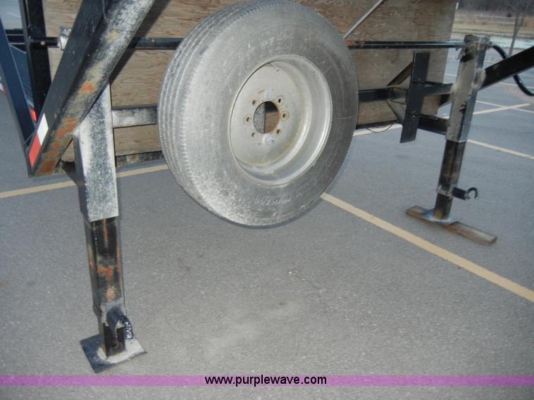 image for item A3438 2009 Kaufman Mini 5 43' five car hauler