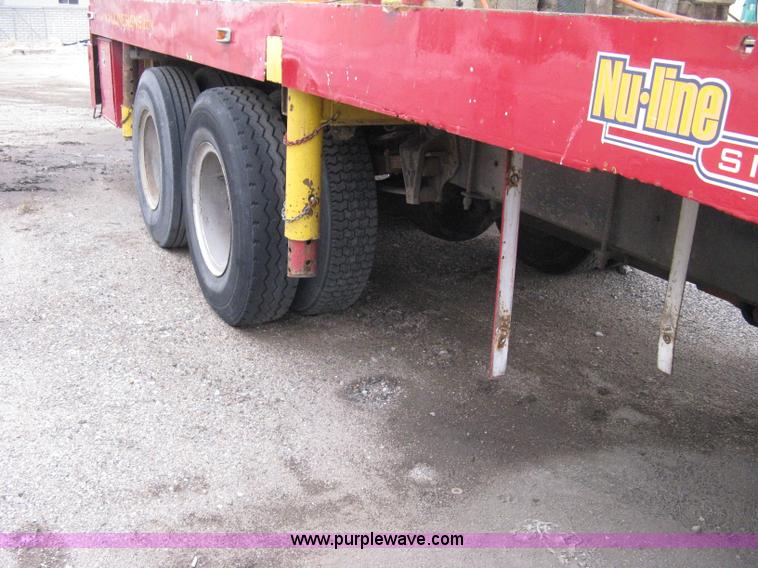 image for item A6030 1984 International 1954 boom truck