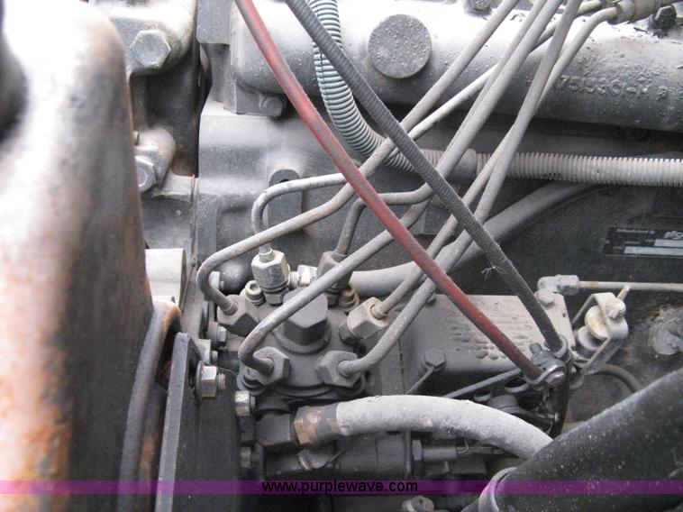 image for item A6030 1984 International 1954 boom truck