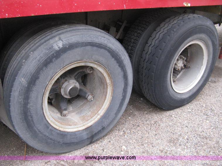 image for item A6030 1984 International 1954 boom truck