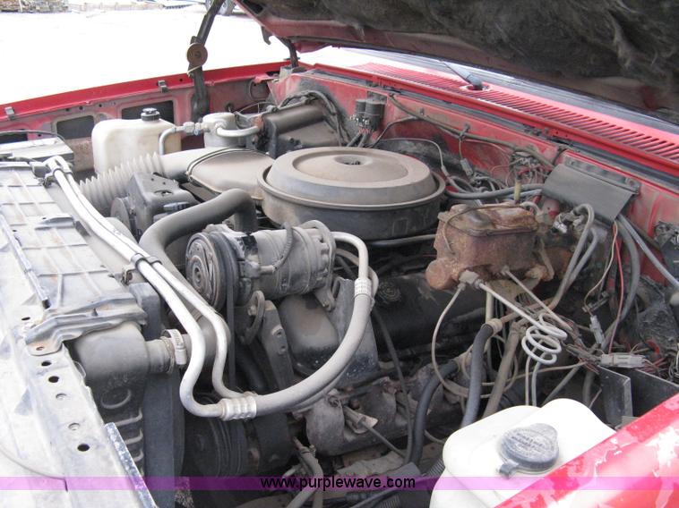 image for item A6033 1988 Chevrolet Silverado R30 crew cab pickup truck