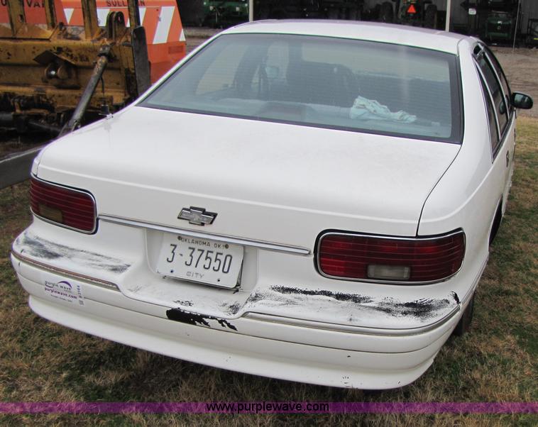 image for item B2164 1993 Chevrolet Caprice Classic