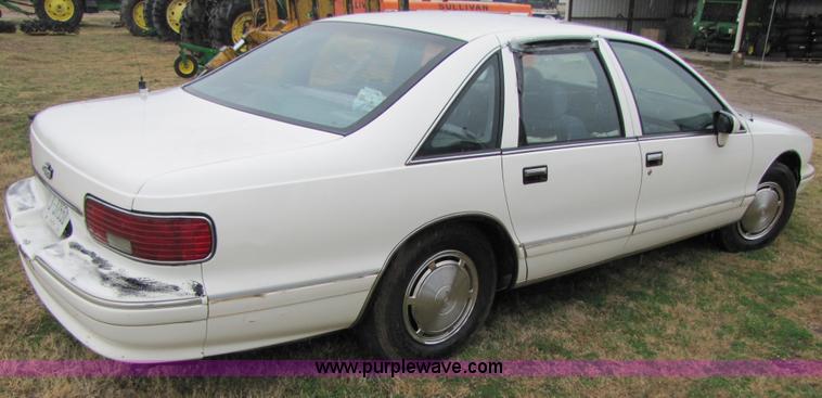 image for item B2164 1993 Chevrolet Caprice Classic