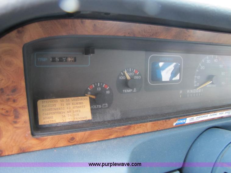 image for item B2164 1993 Chevrolet Caprice Classic