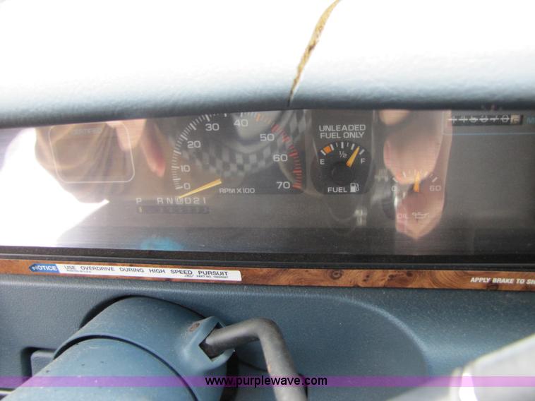 image for item B2164 1993 Chevrolet Caprice Classic