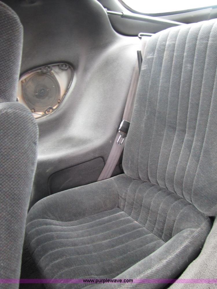 image for item B2168 2000 Pontiac Firebird