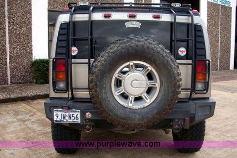image for item B2169 2003 Hummer H2 SUV