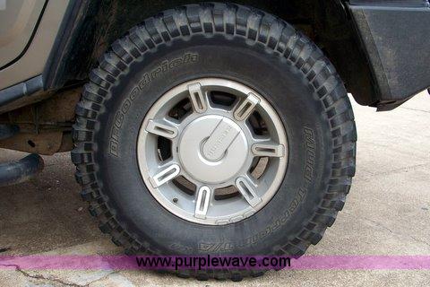 image for item B2169 2003 Hummer H2 SUV