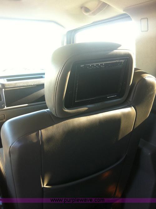 image for item B2169 2003 Hummer H2 SUV