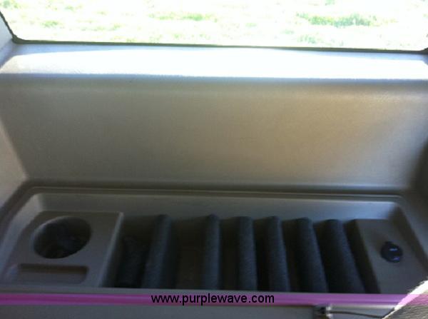 image for item B2169 2003 Hummer H2 SUV