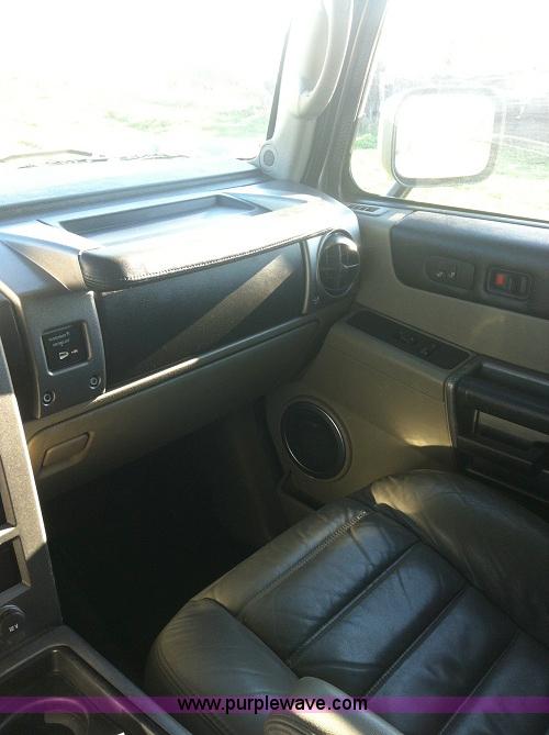 image for item B2169 2003 Hummer H2 SUV