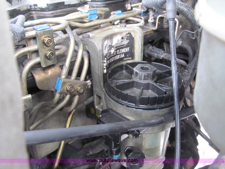 image for item B5094 2001 Dodge Ram 3500 pickup truck