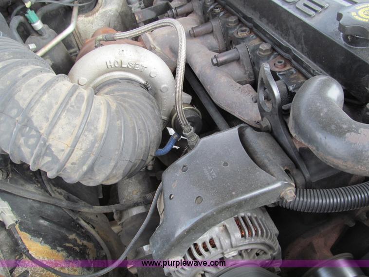 image for item B5094 2001 Dodge Ram 3500 pickup truck