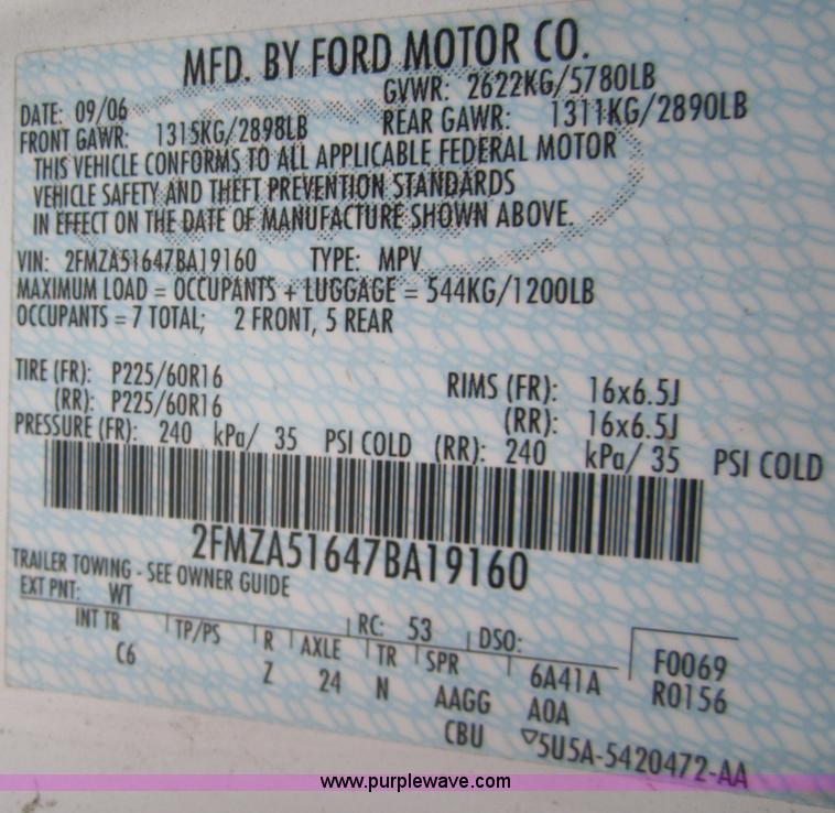 image for item B5608 2007 Ford Freestar SE mini van