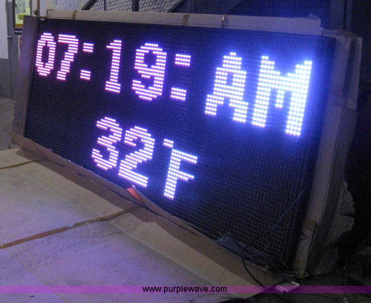 image for item B9655 LED exterior single face sign board