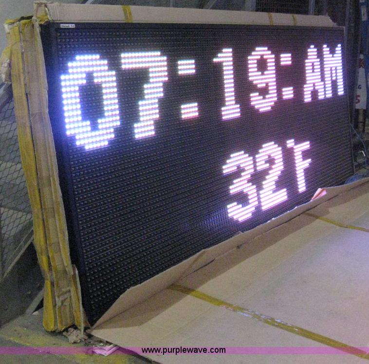 image for item B9655 LED exterior single face sign board