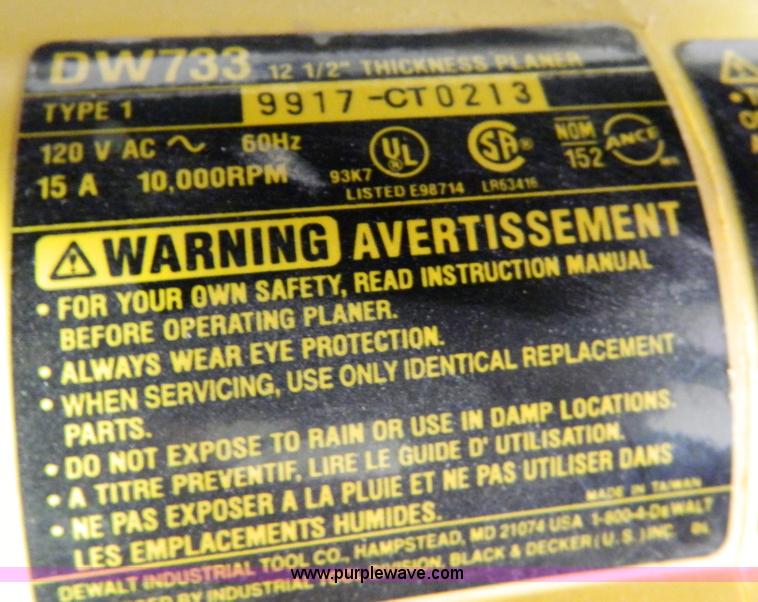 image for item C9495 Dewalt DW733 portable planer