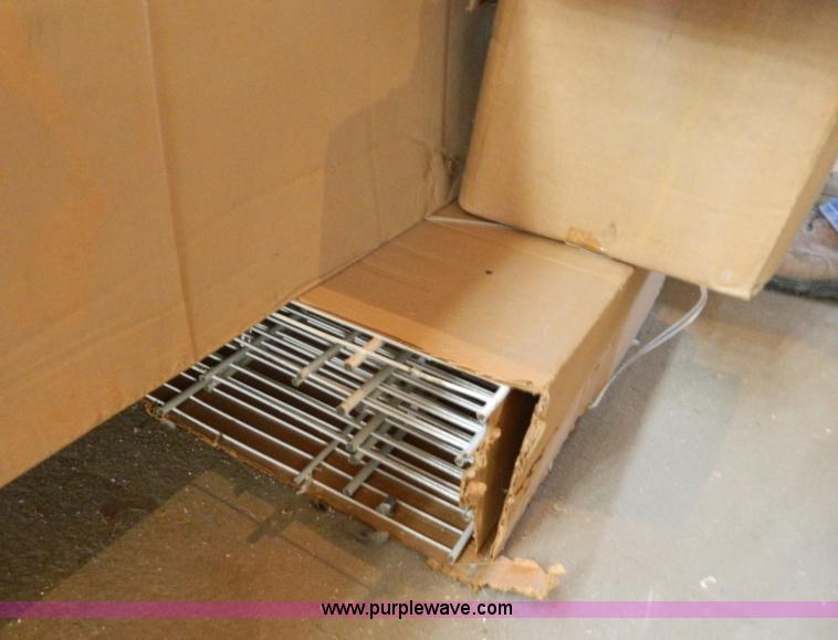 image for item C9498 Assorted new closet organizer materials