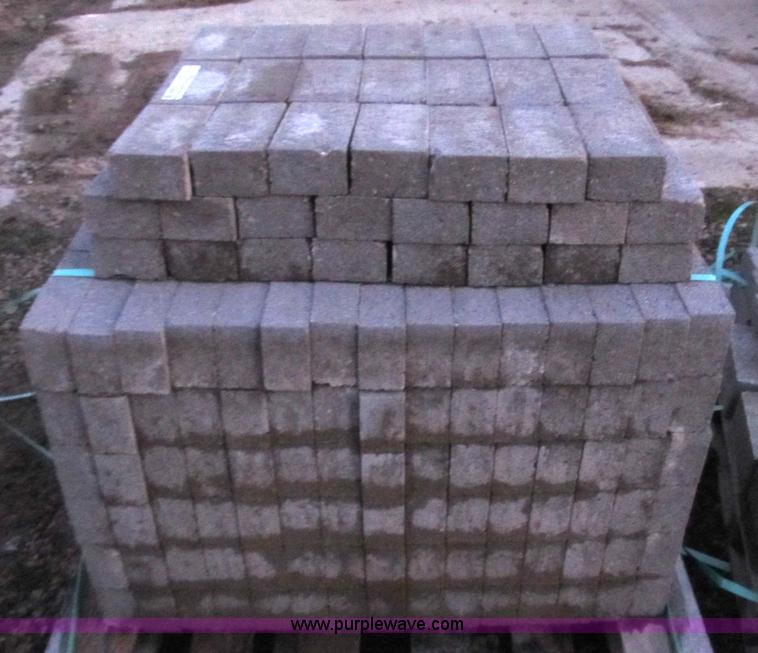 image for item D9294 Approximately 553 precast concrete bricks