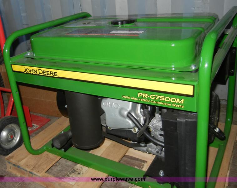 image for item J9326 John Deere PR-G7500M portable generator