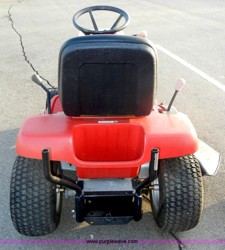 image for item J9332 Honda lawn mower
