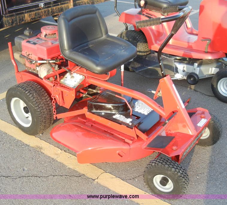 image for item J9333 Snapper Hi-Use lawn mower