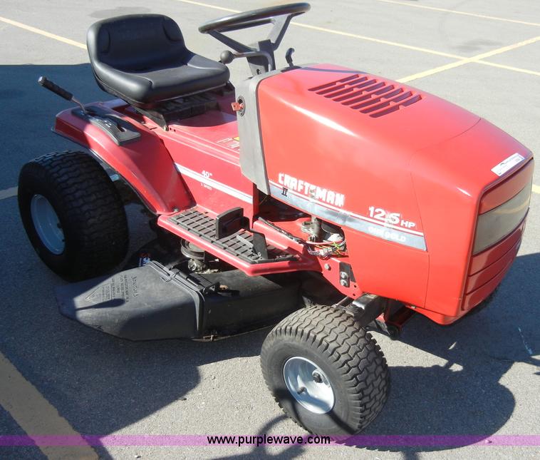 image for item J9359 Craftsman LT4000 lawn tractor