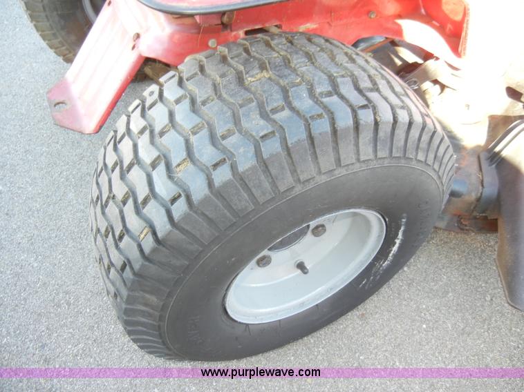 image for item J9359 Craftsman LT4000 lawn tractor