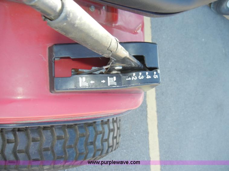 image for item J9359 Craftsman LT4000 lawn tractor