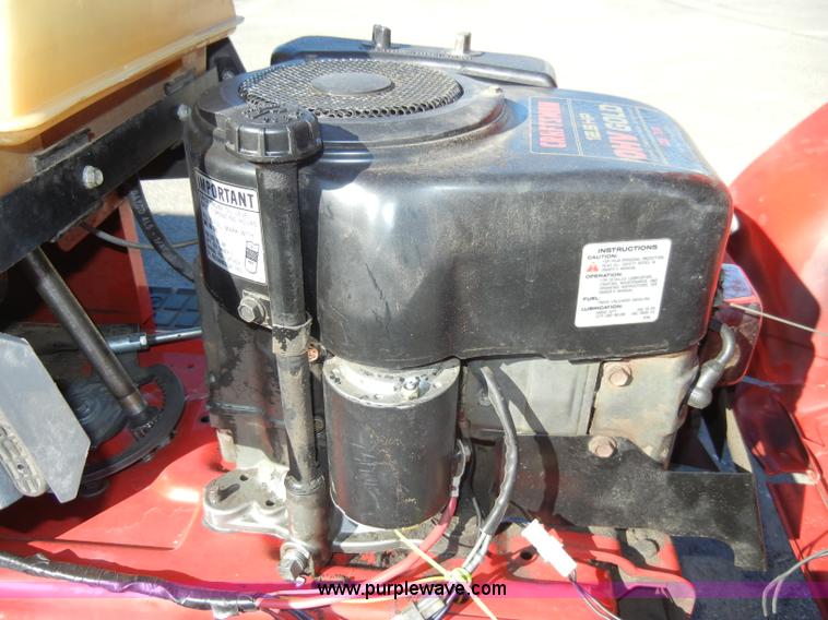 image for item J9359 Craftsman LT4000 lawn tractor