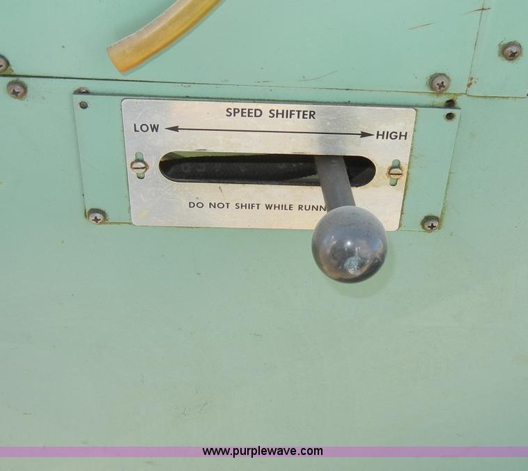 image for item J9360 John Deere BJD injection pump stand