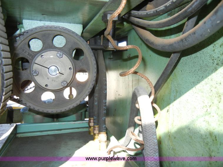 image for item J9360 John Deere BJD injection pump stand