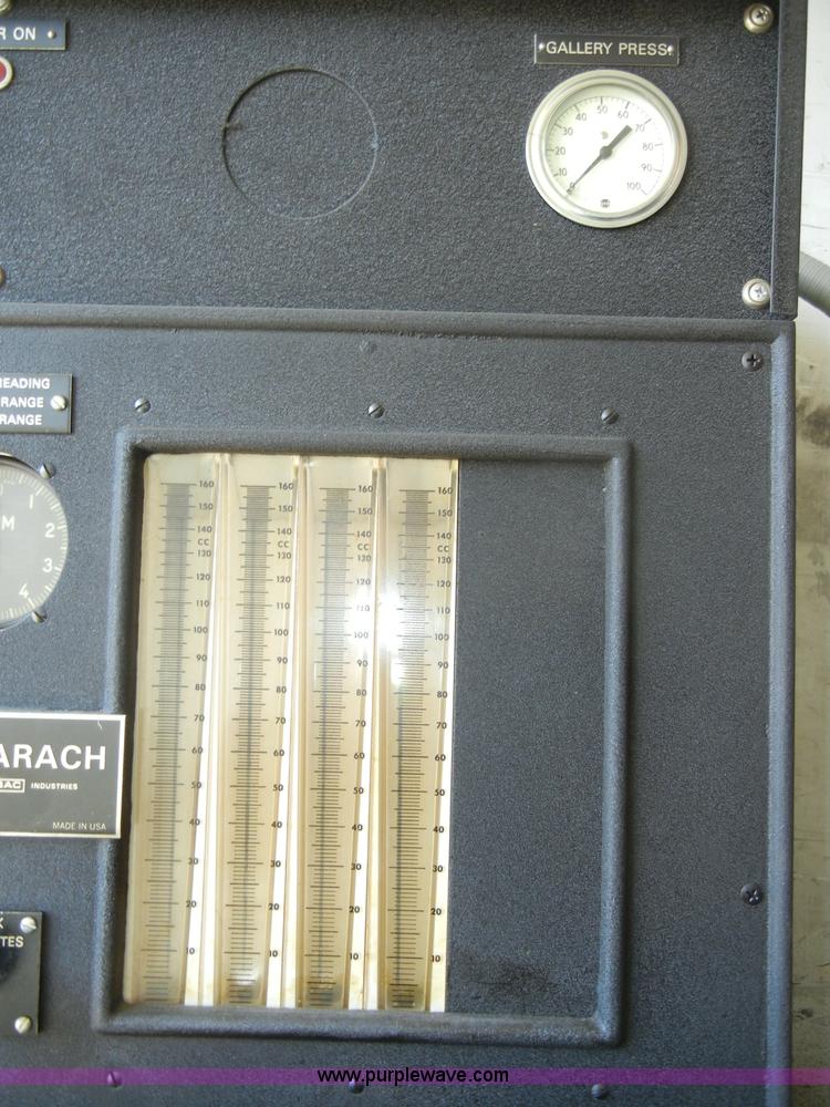 image for item J9361 Bacharach V-7500A injection test stand