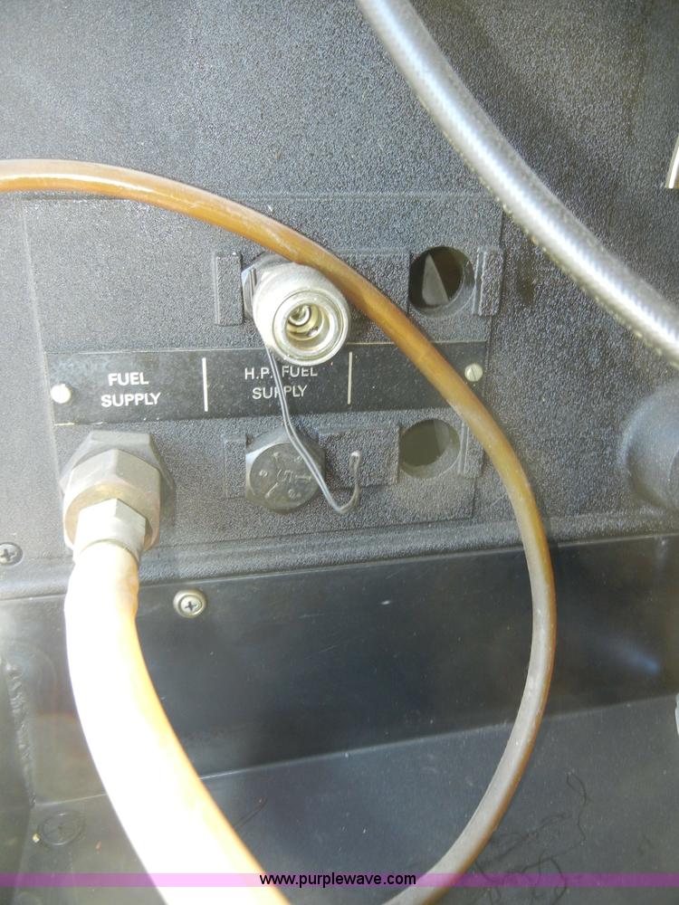 image for item J9361 Bacharach V-7500A injection test stand