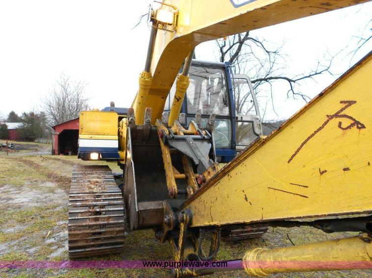 image for item A1833 1995 Kobelco Mark III SK 150LC excavator