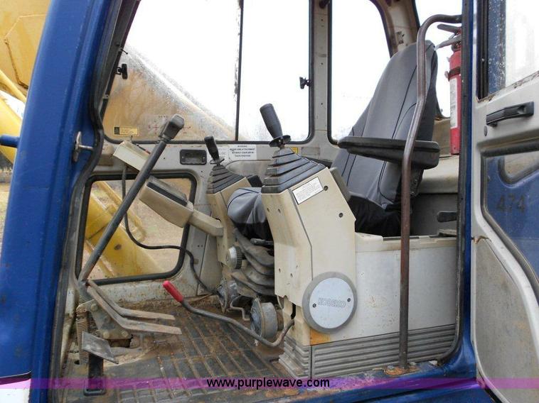 image for item A1833 1995 Kobelco Mark III SK 150LC excavator