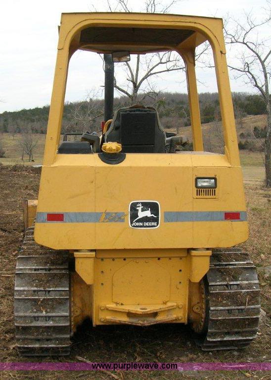image for item A1834 2000 John Deere 450H dozer