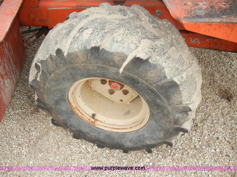 image for item A3419 Ditch Witch 3610DD trencher with bucket and digger