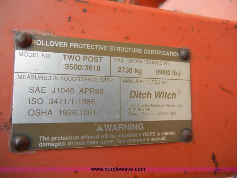 image for item A3419 Ditch Witch 3610DD trencher with bucket and digger