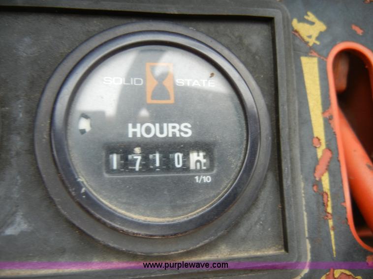 image for item A3419 Ditch Witch 3610DD trencher with bucket and digger