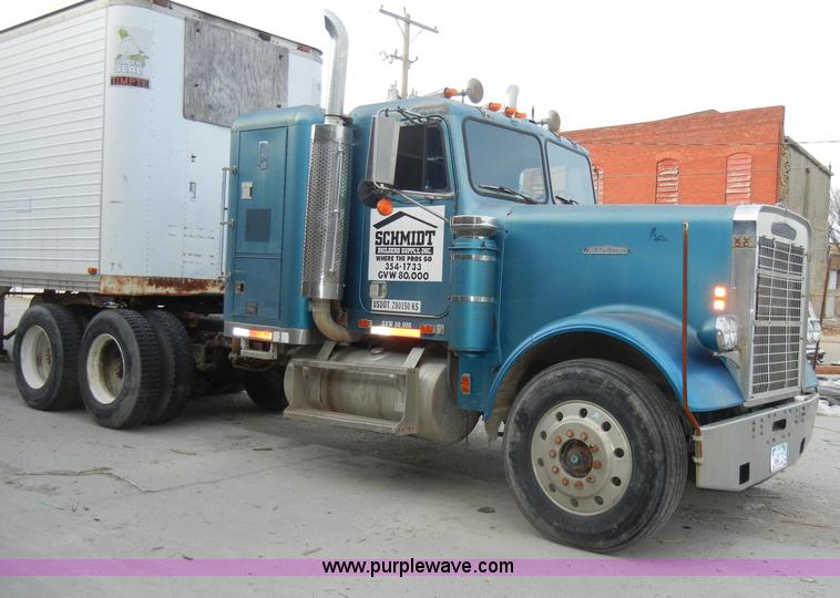 image for item A3429 1983 Freightliner FLC 64T semi truck