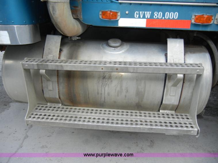 image for item A3429 1983 Freightliner FLC 64T semi truck