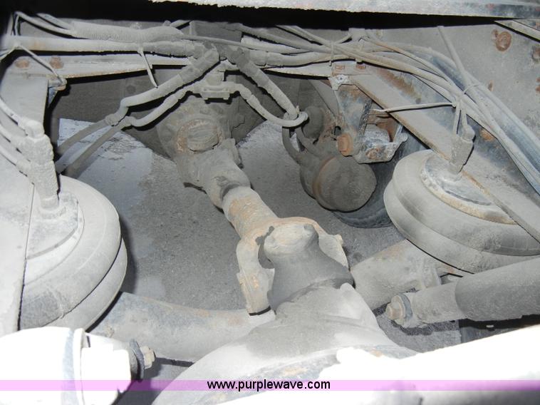 image for item A3429 1983 Freightliner FLC 64T semi truck