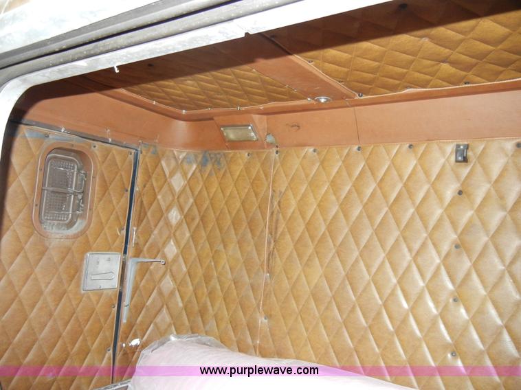 image for item A3429 1983 Freightliner FLC 64T semi truck