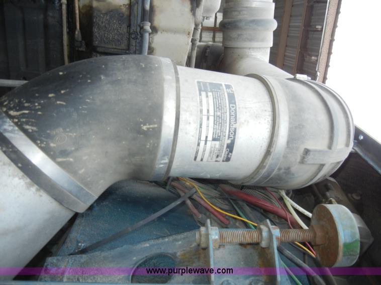 image for item A3429 1983 Freightliner FLC 64T semi truck